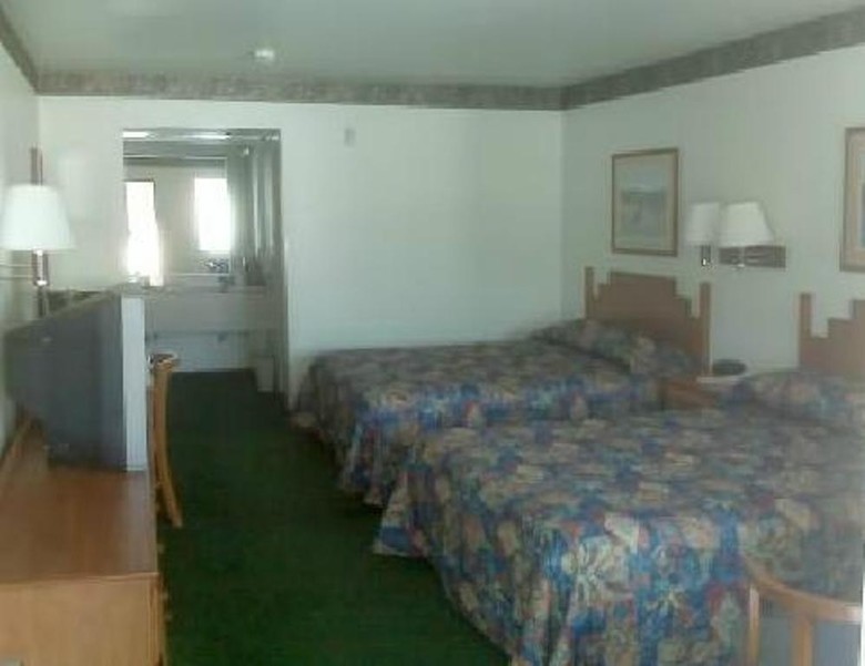 Motel Diboll Inn And Suites