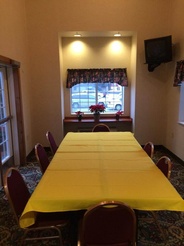 Hotel Inn At The Finger Lakes