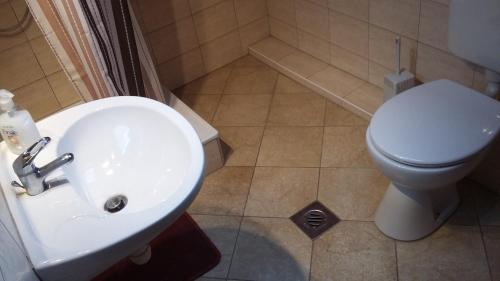 Hostal Ker�miapark Guesthaus