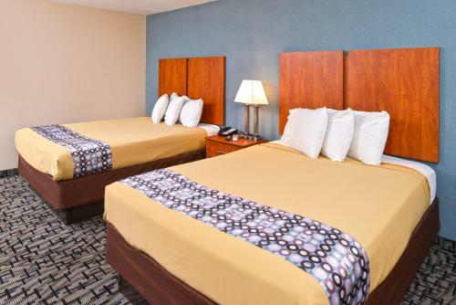 Hotel Kings Inn Putnam