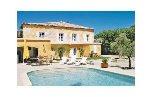 Holiday Home Route De Saumane