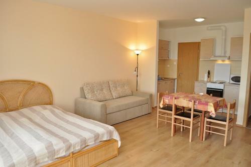 Tisza Palota Apartmanok