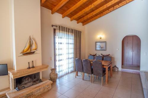 Apolis Villas