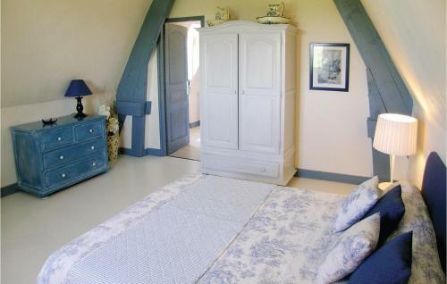 Holiday Home Fleurac I-595