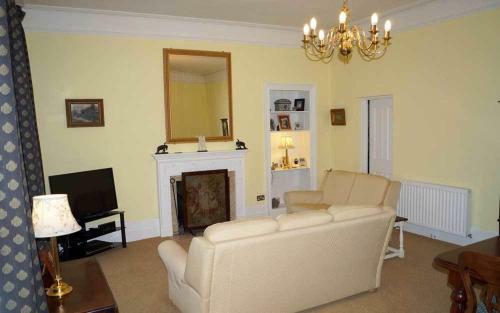 Bed And Breakfast Allt Y Rheini