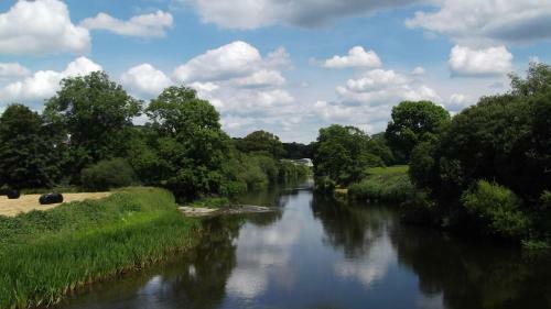 Bed And Breakfast Allt Y Rheini