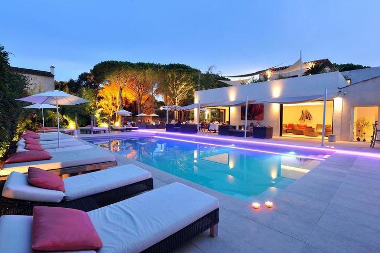 Hotel H�tel Font Mourier