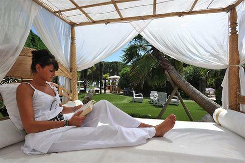 Hotel H�tel Font Mourier
