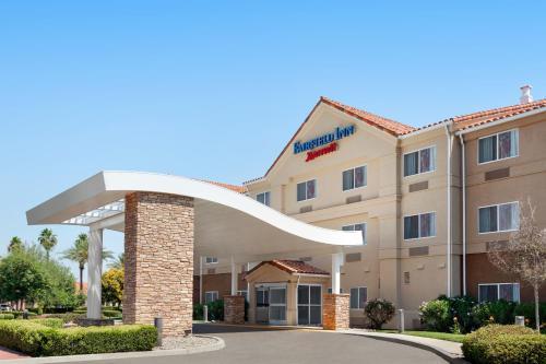 Hotel Fairfield Inn By Marriott Visalia Sequoia