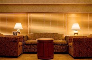 Hotel Budget Inn & Suites