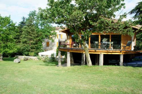 Hostal Domaine Du Tisserand