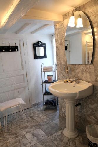 Bed & Breakfast Ch�teau Du Bois De La Noe
