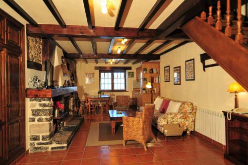 Agroturismo Casa Rural Llugar�n IV
