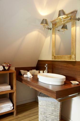Bed & Breakfast Au Petit Manoir