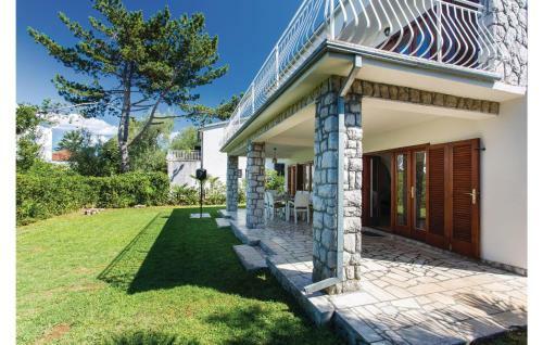 Holiday Home Ive Milcetica Matina Cr