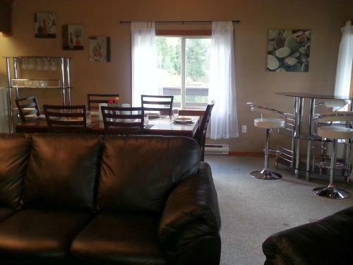 Top Hat Terrace Vacation Rental