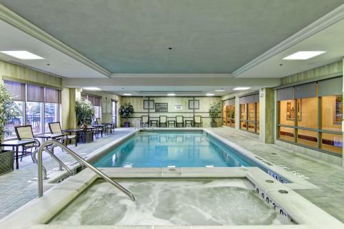 Hotel Hampton Inn & Suites Guelph