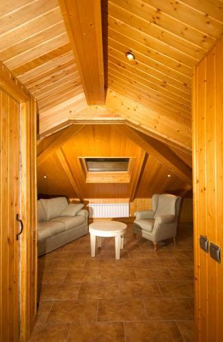 Agroturismo Casa Rural Los Sombredales