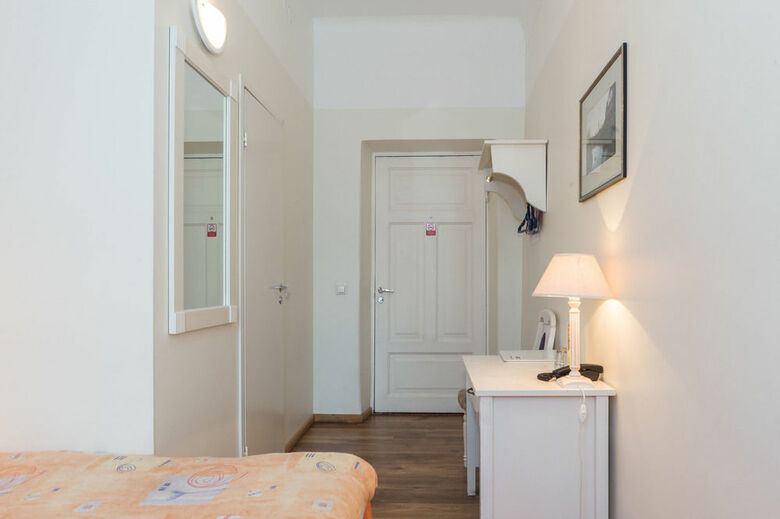 Economy Hotel