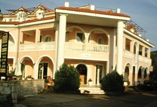 Kyprianos Aparthotel