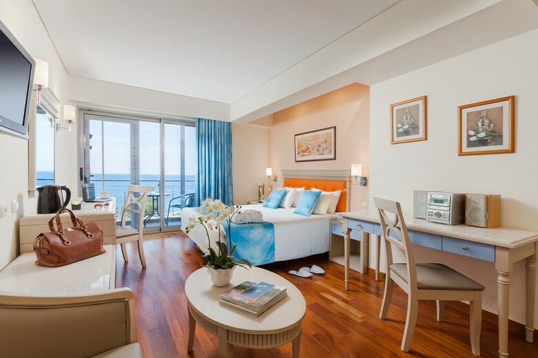 Hotel Tropical