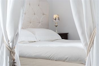Magna Grecia Boutique Hotel