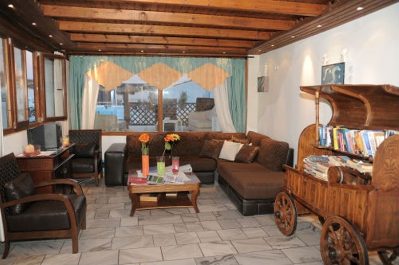 Hotel Perissa Bay