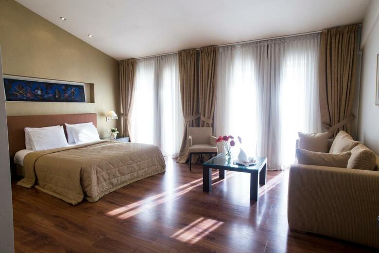 Hotel Davitel Tobacco