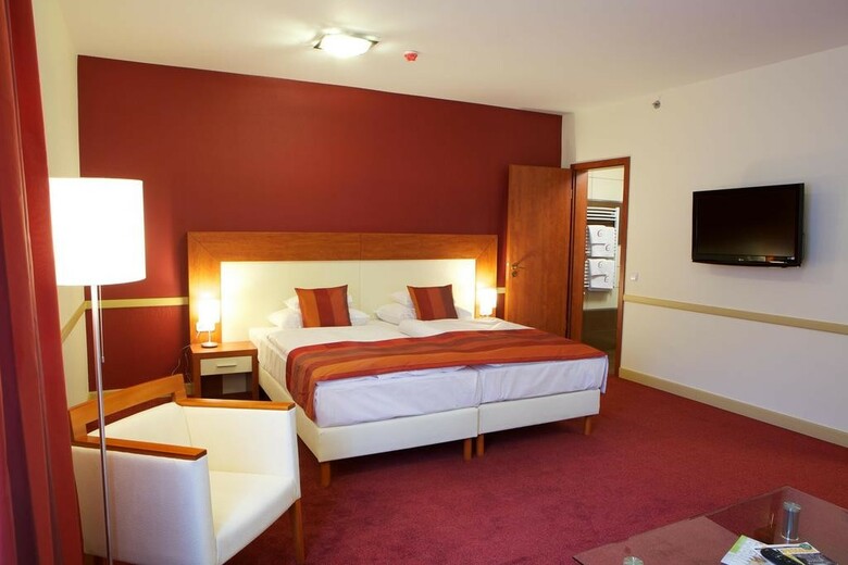 City Inn Hotel