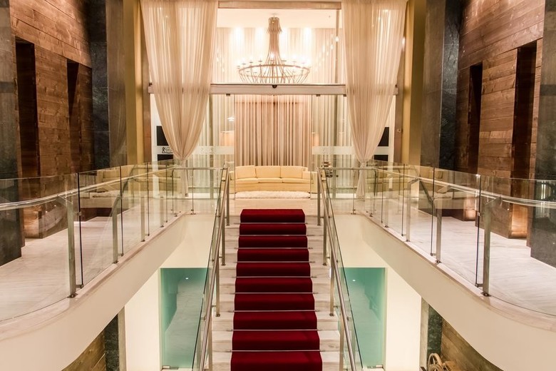 Hotel Gdm Megaron