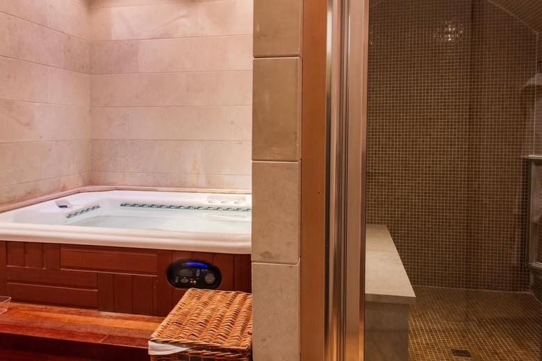 Hotel Gdm Megaron