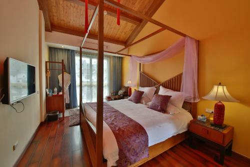 Crystal Boutique Hotel
