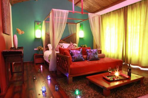 Crystal Boutique Hotel