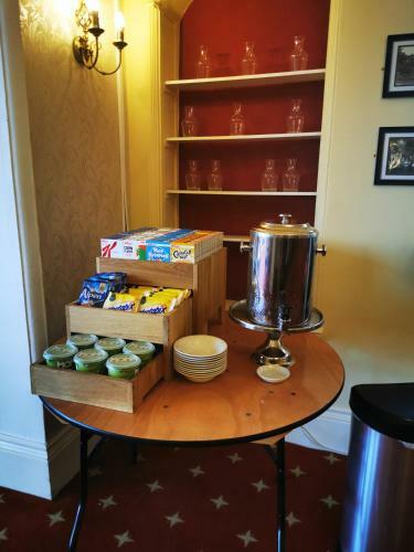 Cliffden Hotel