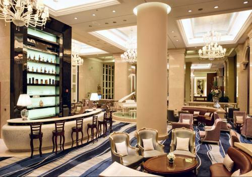 Royal Oriental Garden Hotel