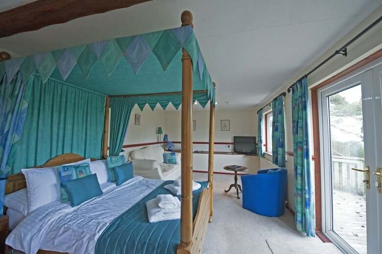 Agroturismo Cwmwennol Country House
