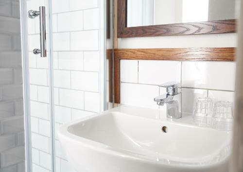 Hotel The Spyglass & Kettle By Good Night Inns
