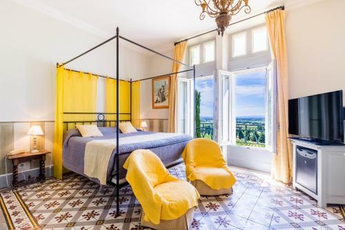 Hotel Hostellerie Du Ch�teau Des Fines Roches