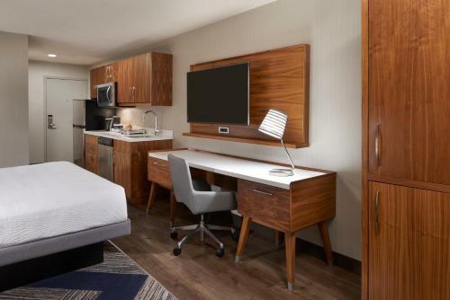 Hotel Super 8 Toronto North