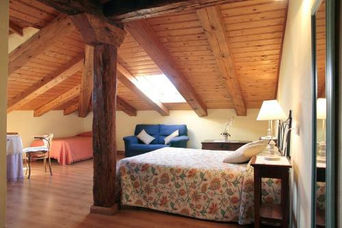 Agroturismo La Casona De El Royo