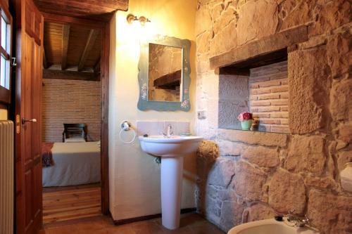 Agroturismo La Casona De El Royo