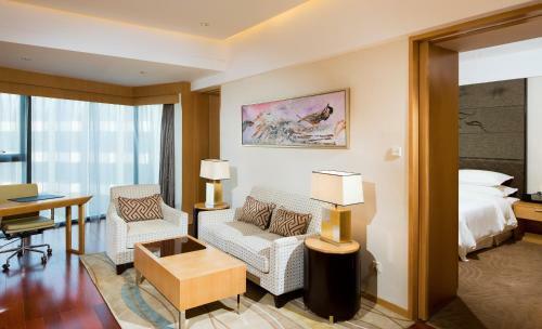 Hotel Sheraton Yantai Golden Beach Resort