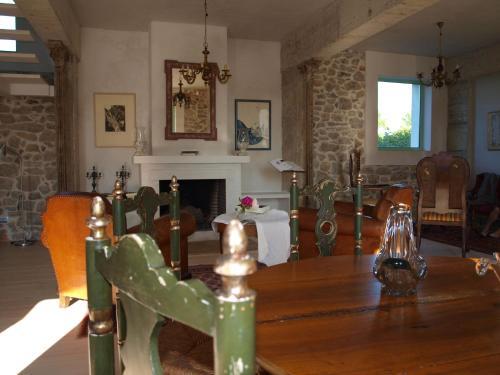 Agroturismo Apartamentos Rolisas