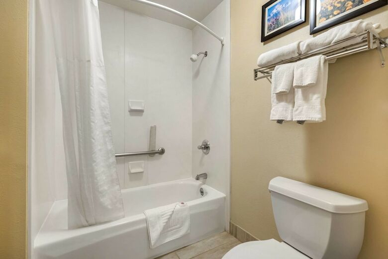 Hotel Comfort Inn Limon