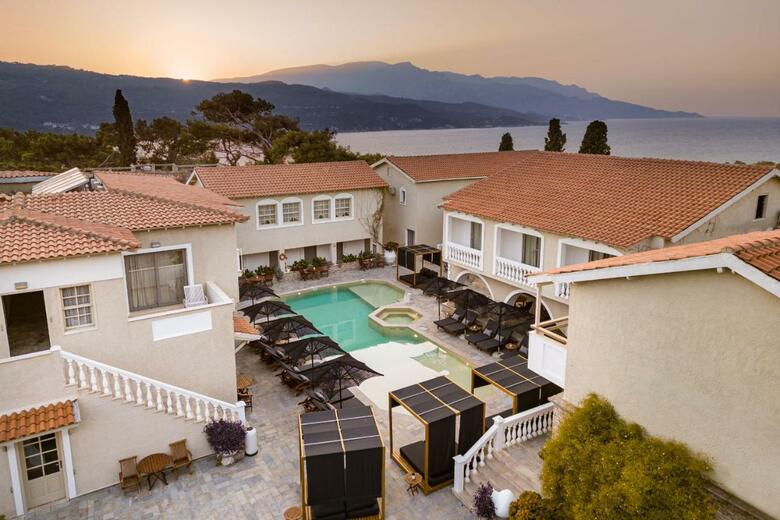 Hotel Ino