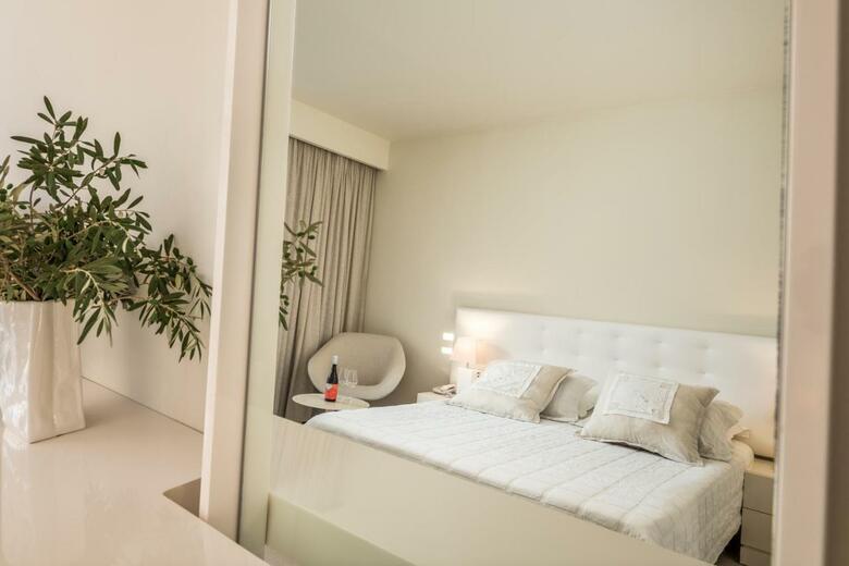 Hotel Ino