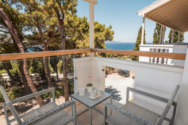 Hotel Ino