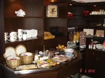 Hotel Kyriad Design Enzo Pont-�-mousson