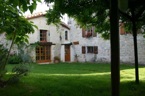 Bed & Breakfast Domaine Les Miquels
