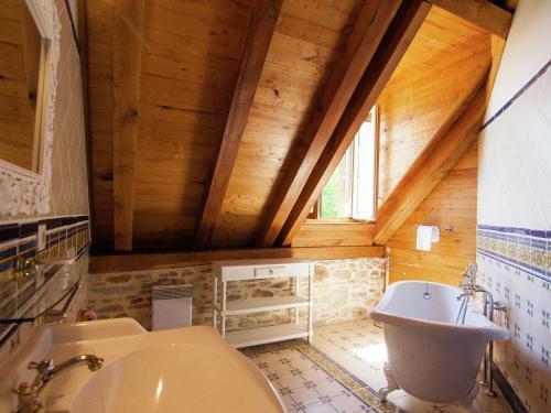 Luxury Villa With Heated Private Pool And Beautiful View